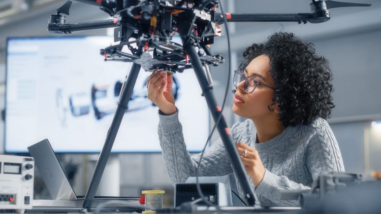 GettyImages - drones construction work